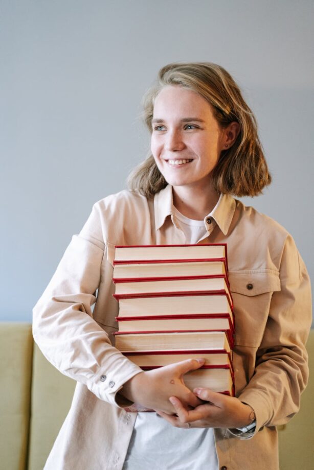 📘40 Life-Changing Books Every Entrepreneur Must Read for Success